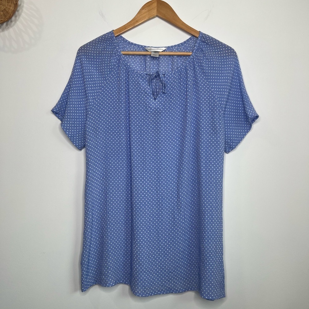 Christopher & Banks Top Size Medium
